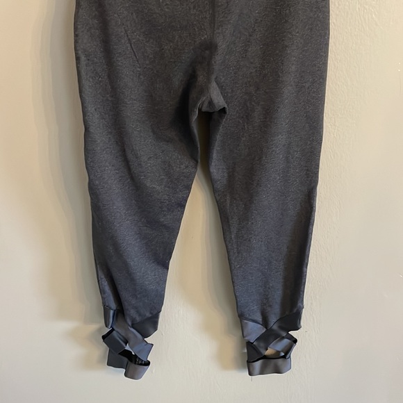 Betsey Johnson performance leggings crop - Picture 7 of 10